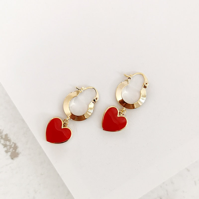 GHIDBK Dainty Red Heart Pendant Huggie Hoop Earrings Minimalist Statement Gold Charm Earring Circle Fashion Street Style Earring