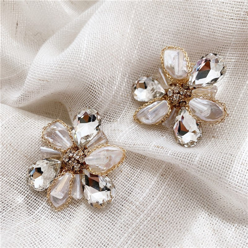 MENGJIQIAO Hot Sale Korean Japan Freshwater Pearl Flower Stud Earrings For Women Waterdrop Crystal Wedding Jewelry Oorbellen