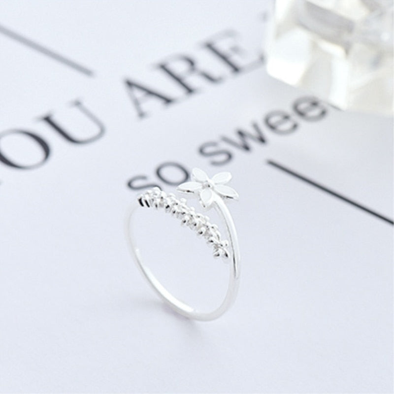 Fresh Flower Silver Color Temperament Personality Literary Fashion Gift Korea Female Resizable Opening Rings SRI172