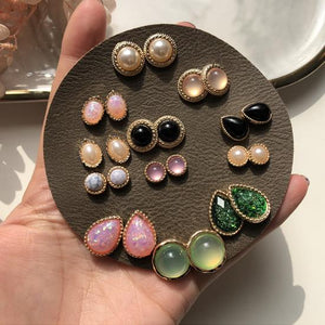 AOMU 12 Pairs/set Vintage Baroque Opal Stone Crystal Pearl Enamel Resin Stud Earrings Set for Women Girl Wedding Party Jewelry