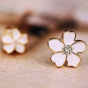 JIOFREE Korea Style Flower Shape Enamel Clip on Earrings Without Piercing for Girls Party Cute Lovely No Hole Ear Clip jewelry