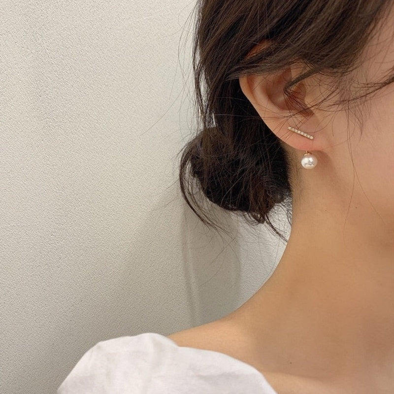 AOMU New Korean S925 Pin Rhinestone Zircon Metal Pearl Small Stud Earrings for Women Girl Party Wedding Simple Jewelry