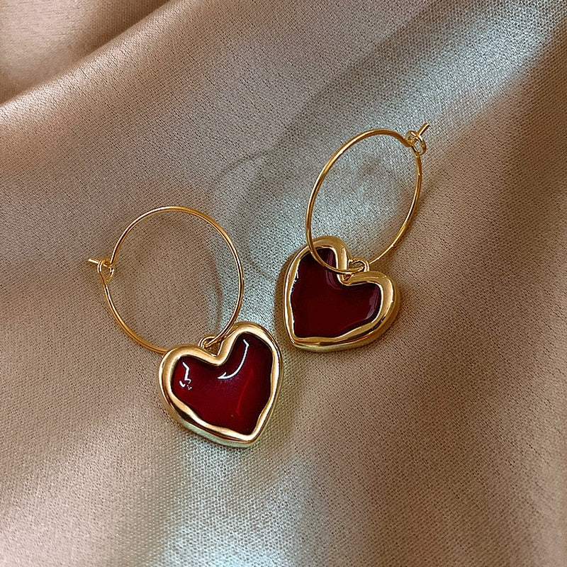 Burgundy Enamel Heart Hook Earrings for Women Girl Gold Color Metal Love Heart Hanging Dangle Earrings Vintage Jewelry