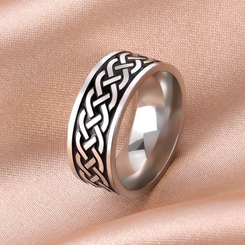 Skyrim Vintage Irish Celtics Knot Ring for Men Women Viking Stainless Steel Couple Cool Finger Rings Party Jewelry Gift 2022 New